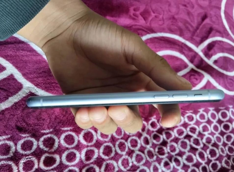 iPhone 11 128gb Идеальный