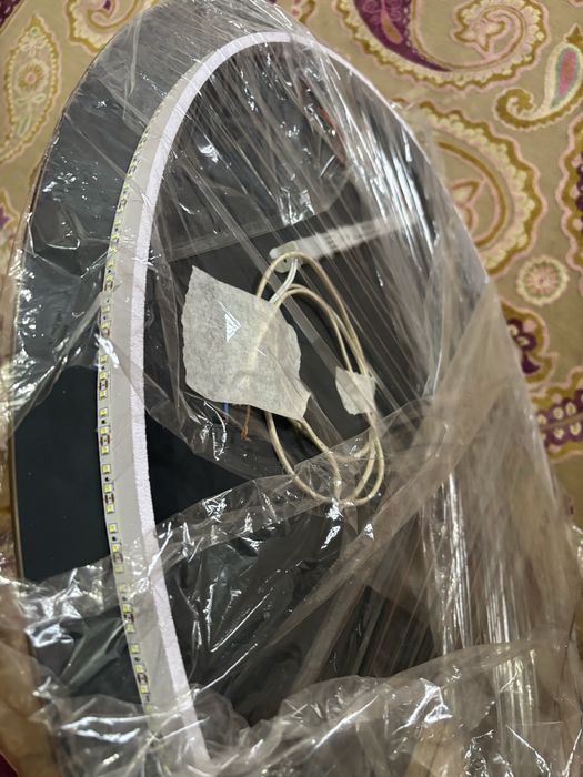 Зеркало с подстветкой