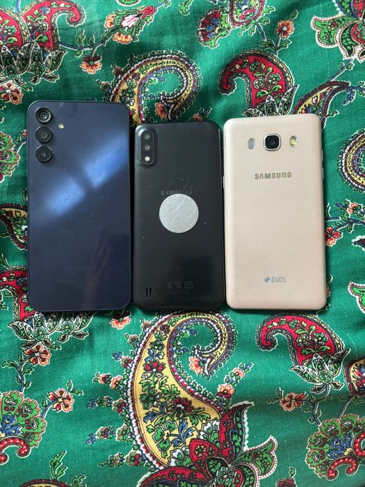 Продам 3 телефона