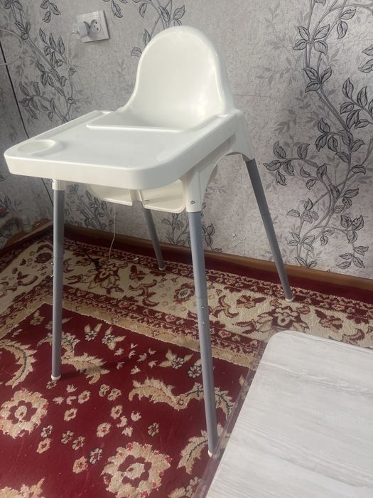 Кармящий стол  бу