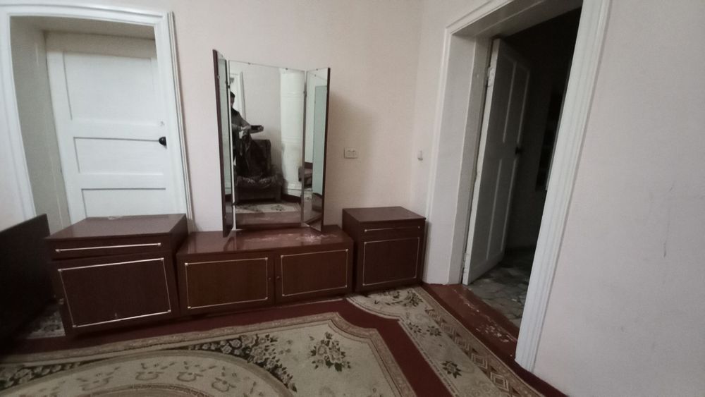 Триляж тумбалар сотилади