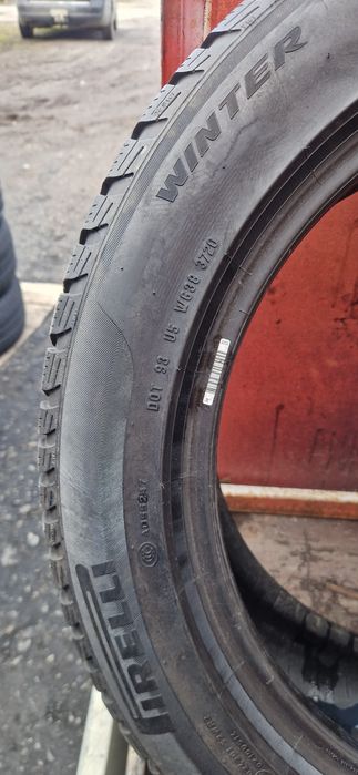 1 Anvelopa Pirelli 225 55 R18 M+S . Dot 2020