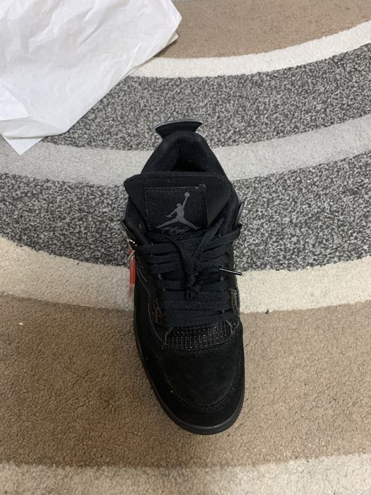 Jordan 4 black cat