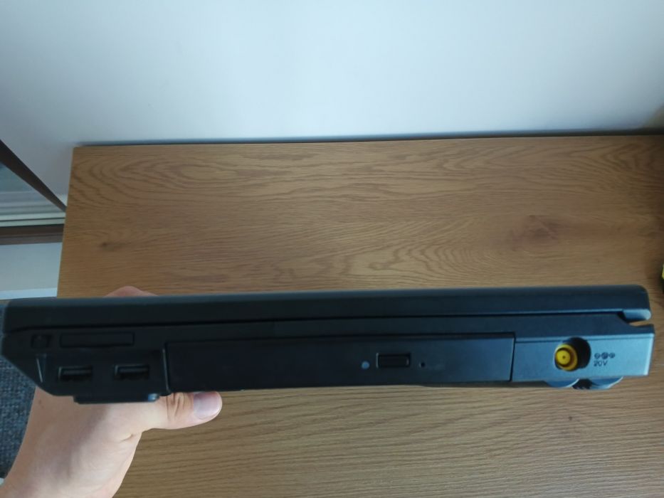 Мощен ThinkPad L520 | Четириядрен i7 | Max RAM | Нова чанта + Зарядно