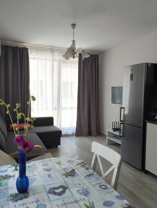 Дава се под наем Двустаен апартамент в Бургас, Сарафово - 42 кв.м за 306 € - Снимка #1