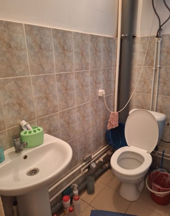 Сдам 2 ком квартиру в районе Бензостроя