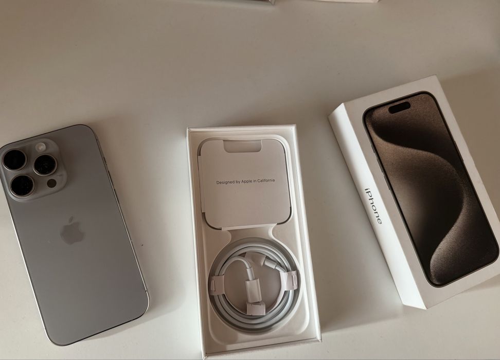 iPhone 15 pro 128gb