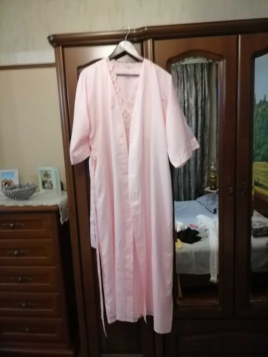 Нощница с наметало