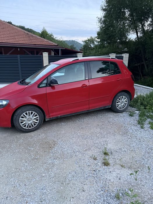 Vand sau schimb Golf VI plus