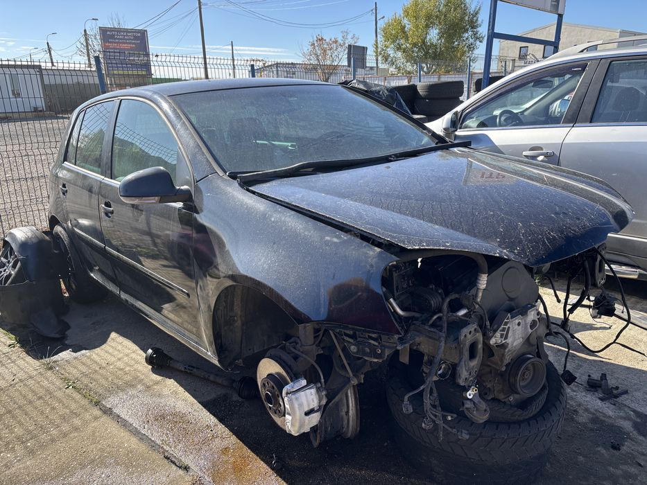 Dezmembrez Golf 5 2.0TDI BKD