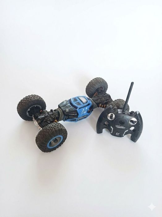 Машинка на пульте управления