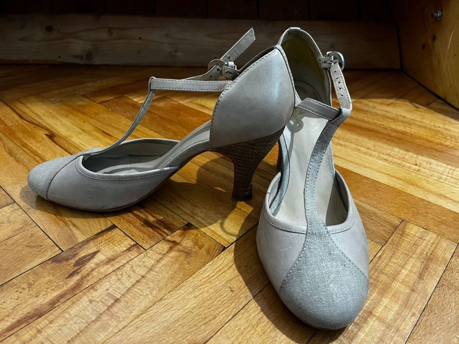 Vânzare 6 perechi pantofi