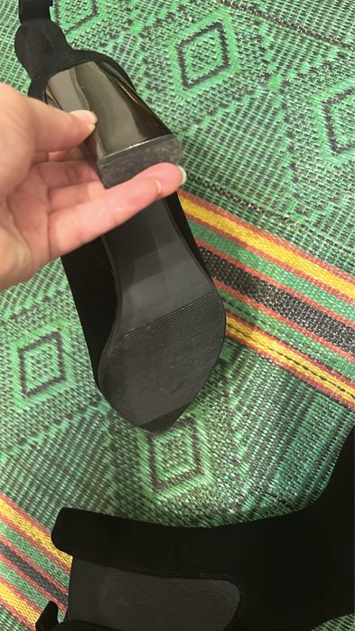 Остроносые ботильоны замш. всего за 20