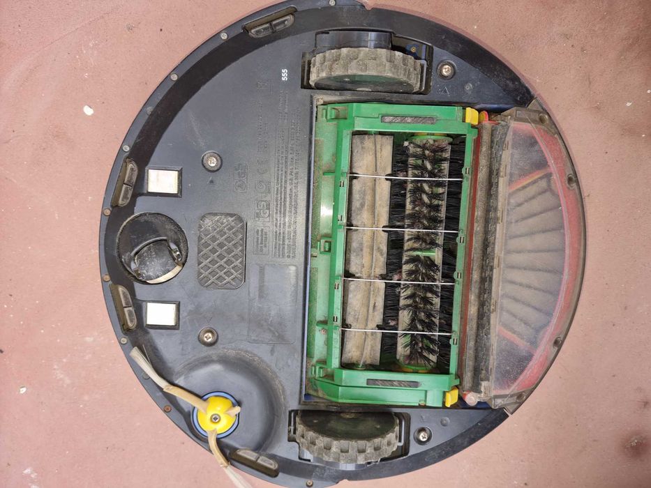 Aspiratoare i Robot defecte pentru piese