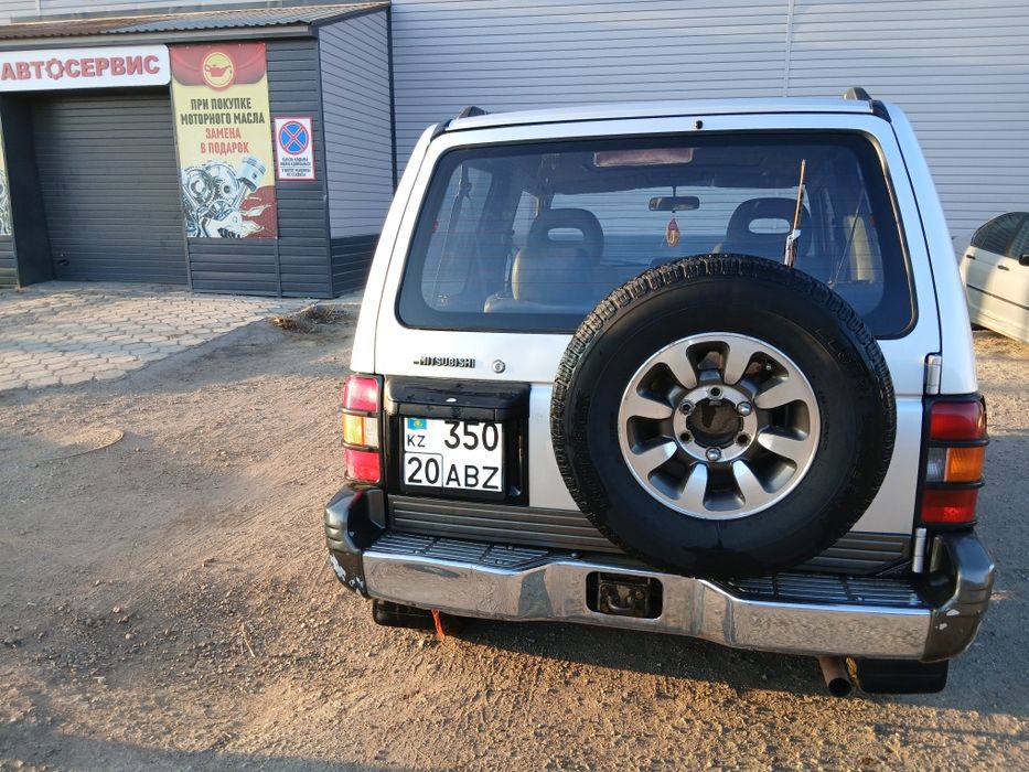 Митсубиси паджеро