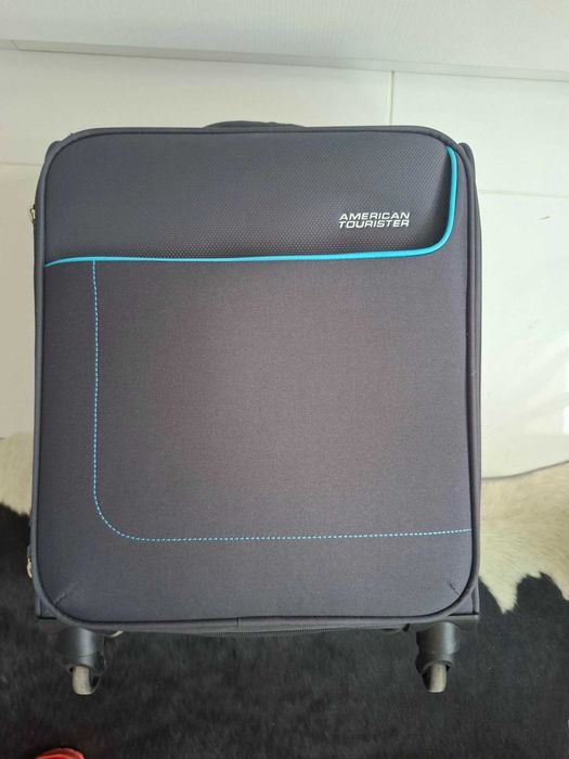 Куфар cabin size Amerikan turister spinner 55/20