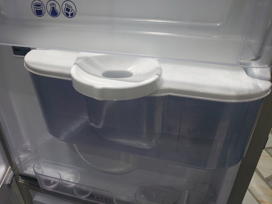 Хладилник Whirlpool WBE-3322 A+NFXL AQUA