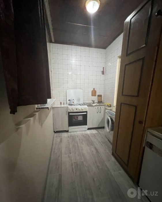 Сдается 2 ком Чиланзар 20 кв. Студентам тоже ТОЛЬКО ДО 3 х человек