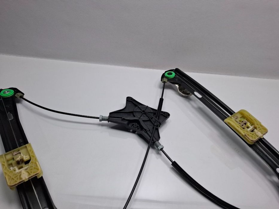 Macara Geam dreapta fata VOLKSWAGEN PASSAT Variant 3G5 2014 - >2.0 TDI CRLB, DBGA, DFGA 3G0837462C