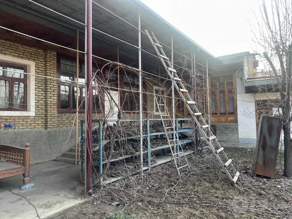 Уч Кахрамон, Кибрайский район N21