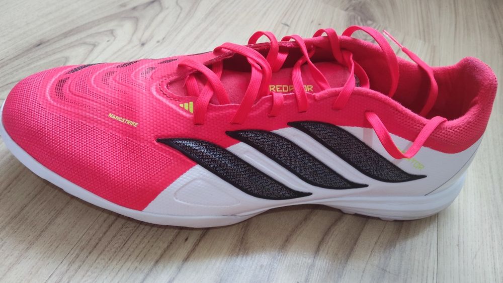 Стоножки Adidas PREDATOR TF  43⅓ номер закупени от Sport Depot
