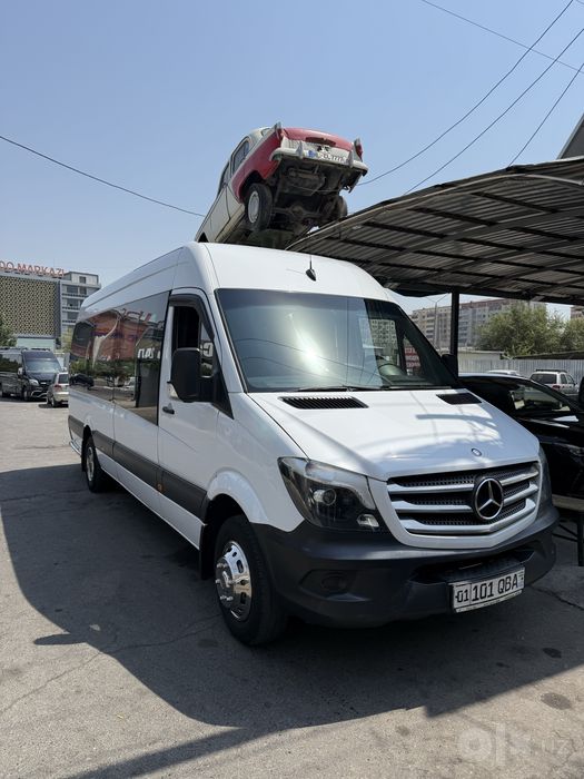 Сотилади Mercedes Benz Sprinter микроавтобус