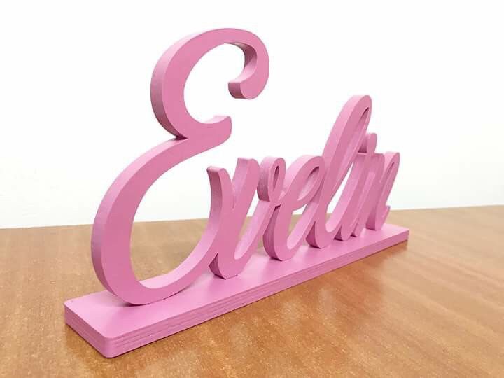 Litere decorative din lemn