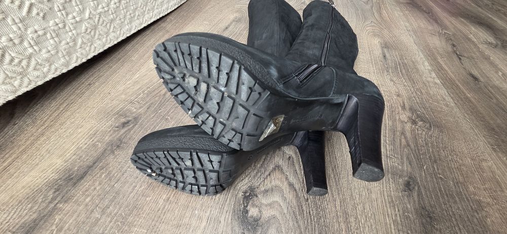 2 perechi Cizme piele 100% Italia ( 1 pereche Bata cadou)