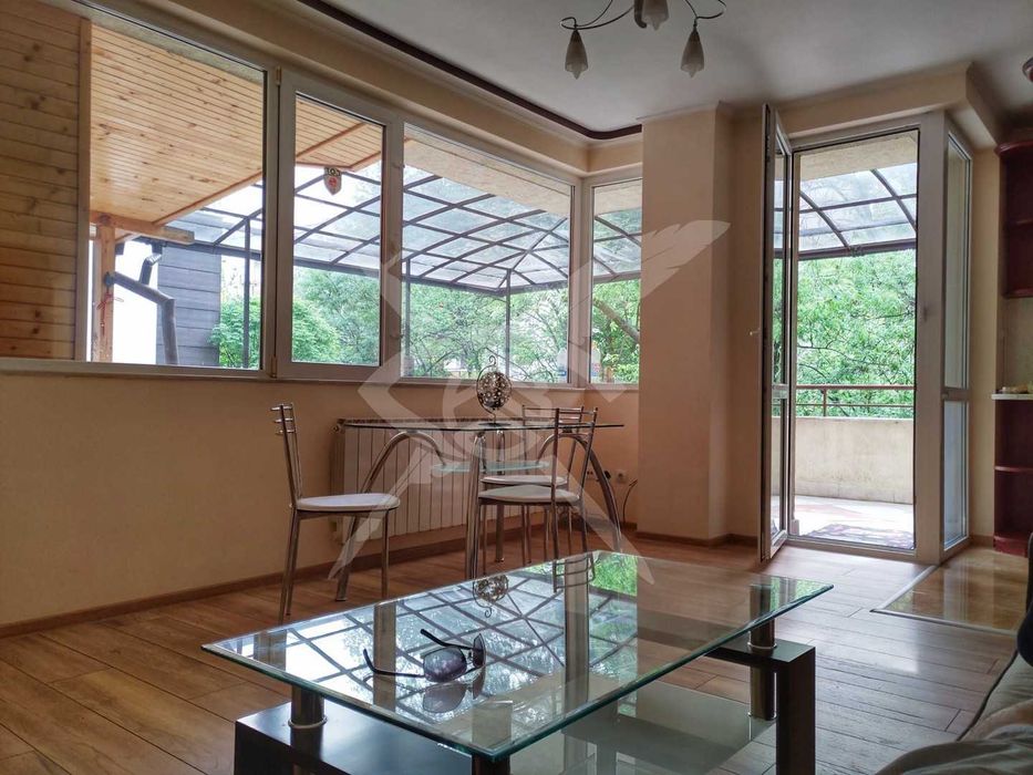 Дава се под наем Двустаен апартамент в София, Лозенец - 64 кв.м за 687.99 € - Снимка #2