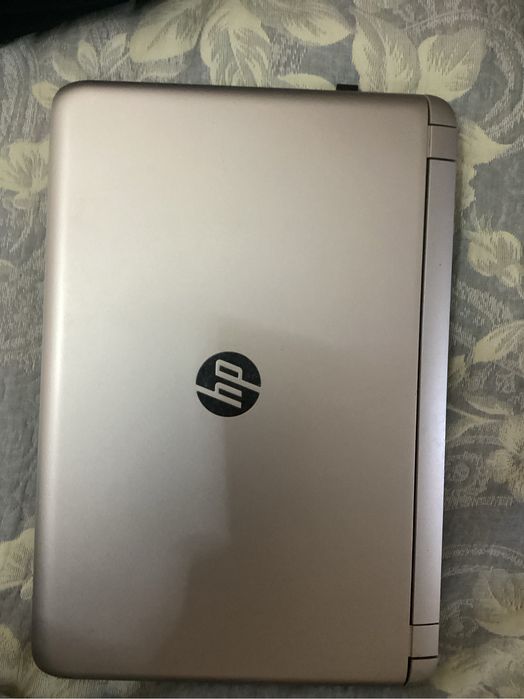 Hp B&O ноутбук в хоршем состоянии.