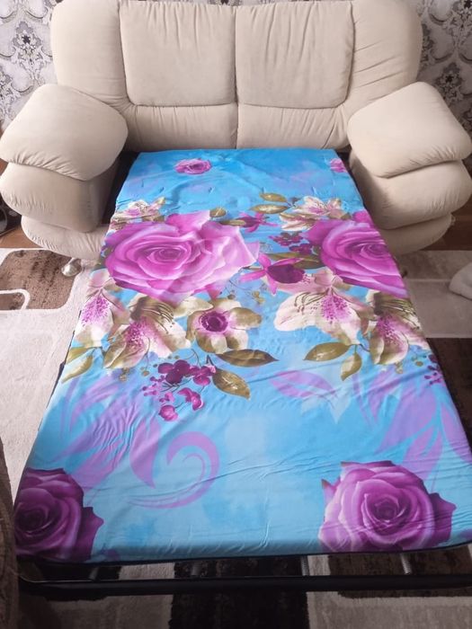 Продам диван б/у в хорошем состоянии