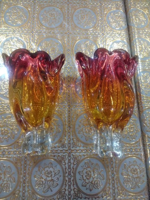 Вазы из Чешского  цветного стекла