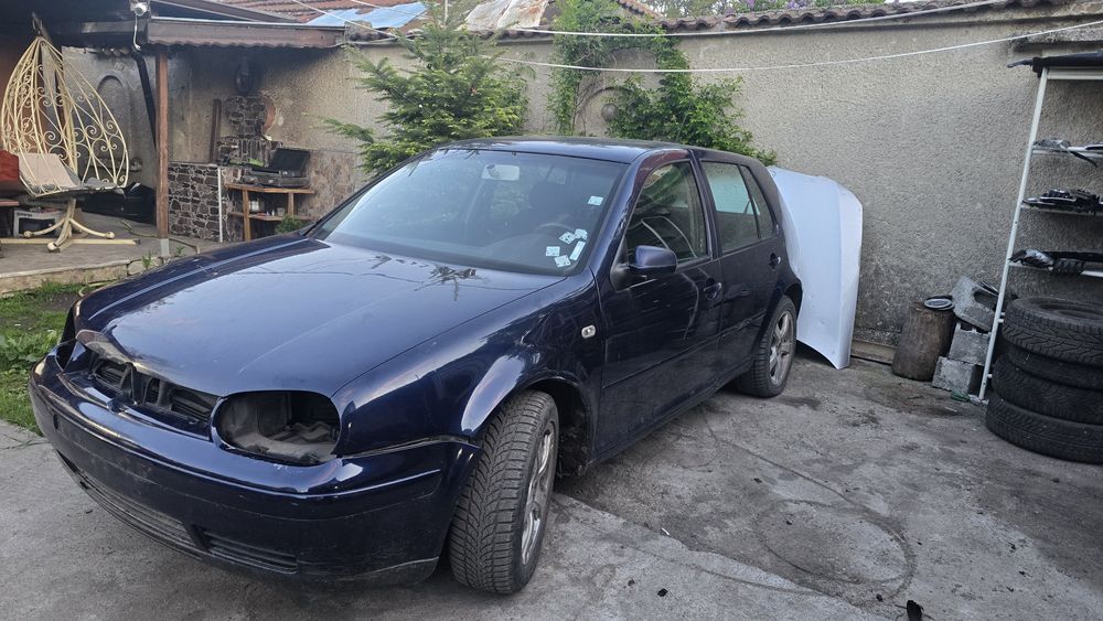 Golf 4 1.9 TDI 116 коня на части шестстепенна ръчна кутия
