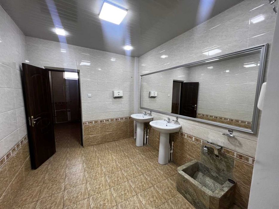 Сдаются офисы в БИЗНЕС-ЦЕНТРЕ на Шота Руставели|  415 и 550 м² (55)