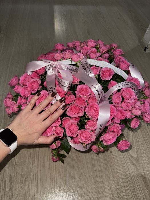 цветы в корзине кустовые