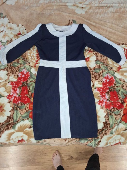 Продам платья ( разные )