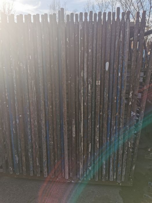 Vand schela metalica in perfecta stare de functionare