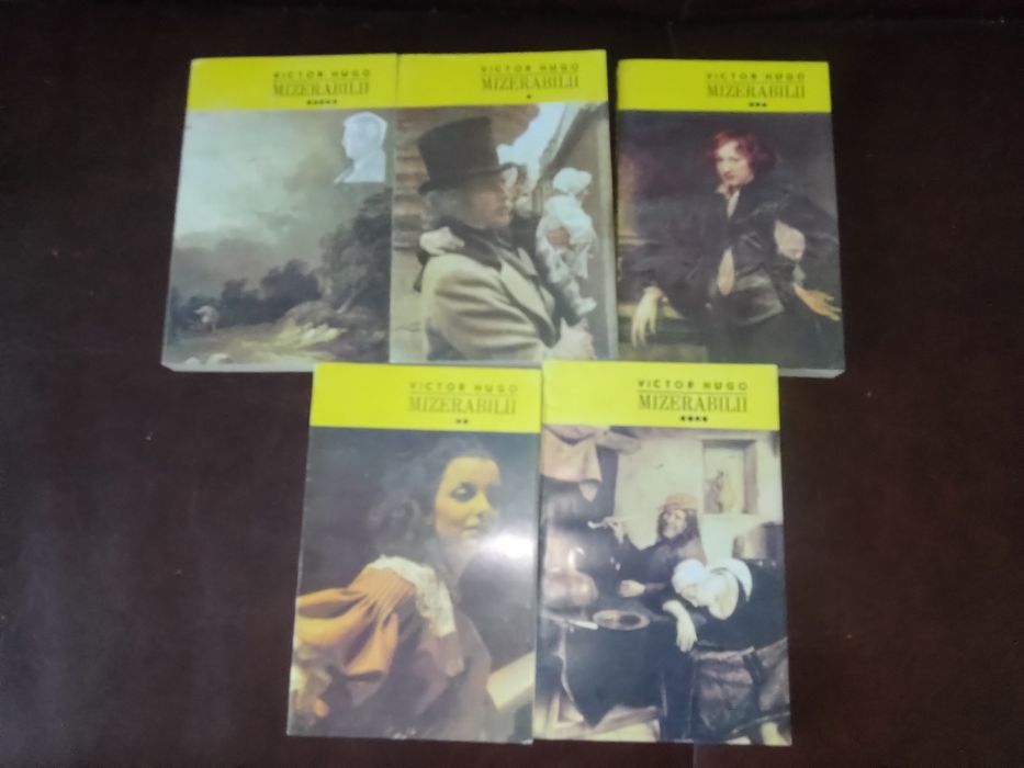 Mizerabilii- Victor Hugo 5volume