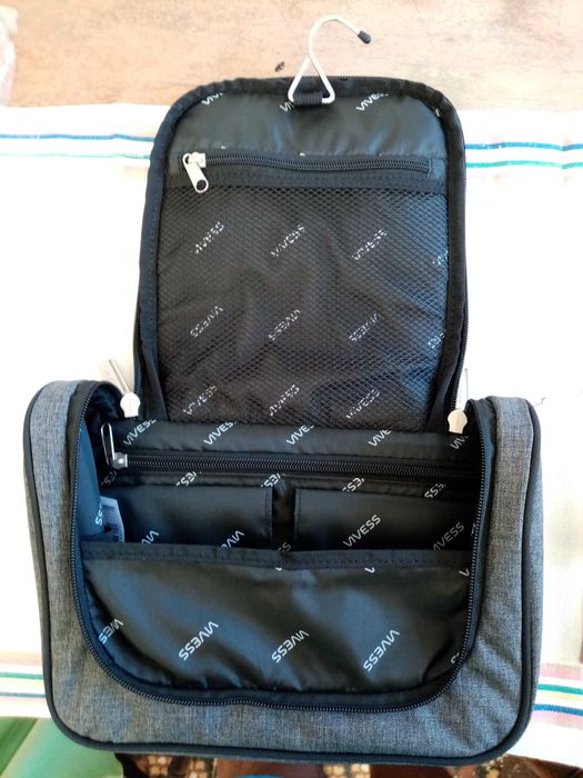 Geanta pentru articole de toaleta Vivess