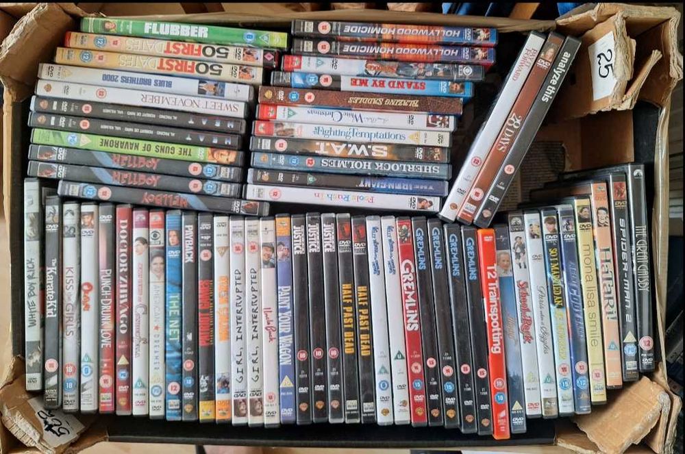 Английски издания с български субтитри цена 5лв на диск