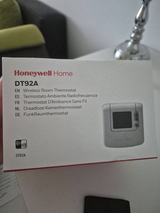 Termostat wireless Honeywell home DT92A nou sigilat
