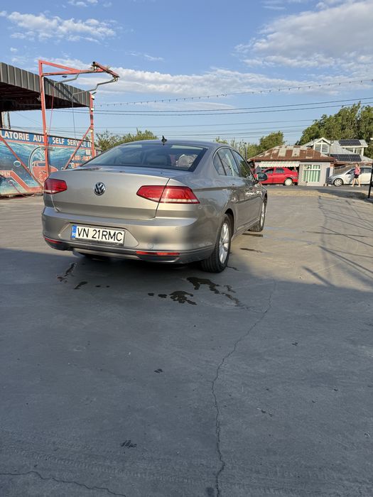 Volkswagen Passat B8 2015