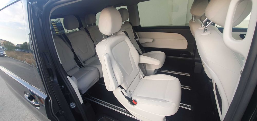 Inchiriere auto 6+1, Van 7 locuri cu sau fara sofer
