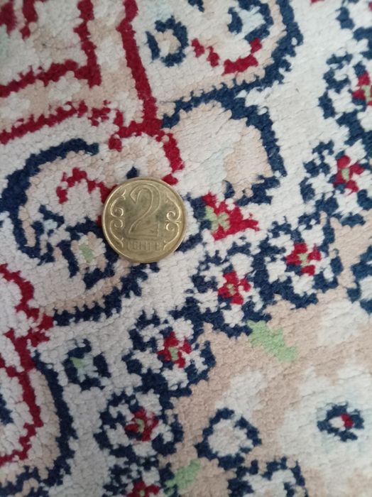 Продам монетки 1 тенге