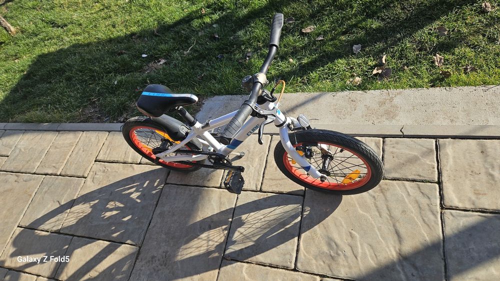 Vand bicicleta cube/cubie 16