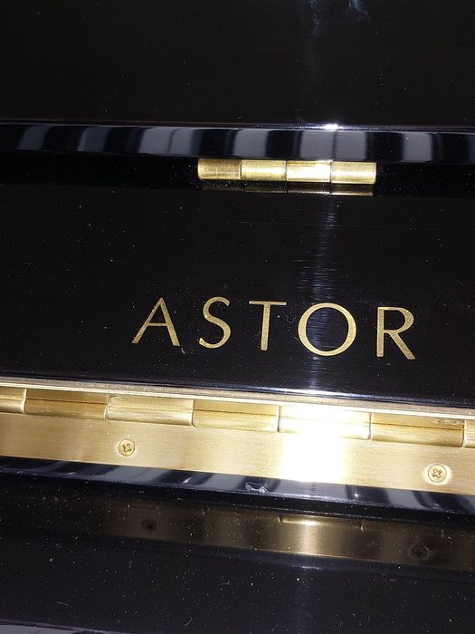 Pianina Astor P21  (transport gratuit & garanție)