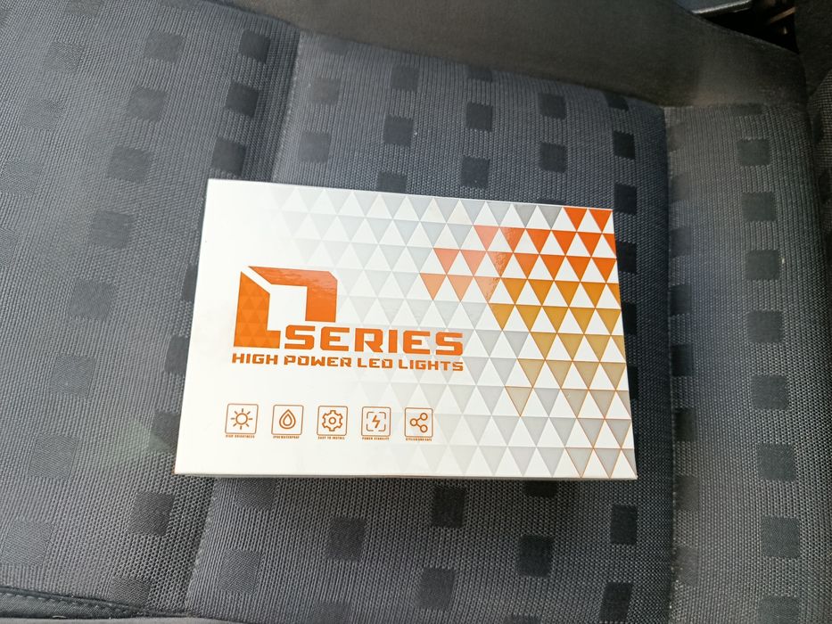 Нови LED крушки D2S  к-т
