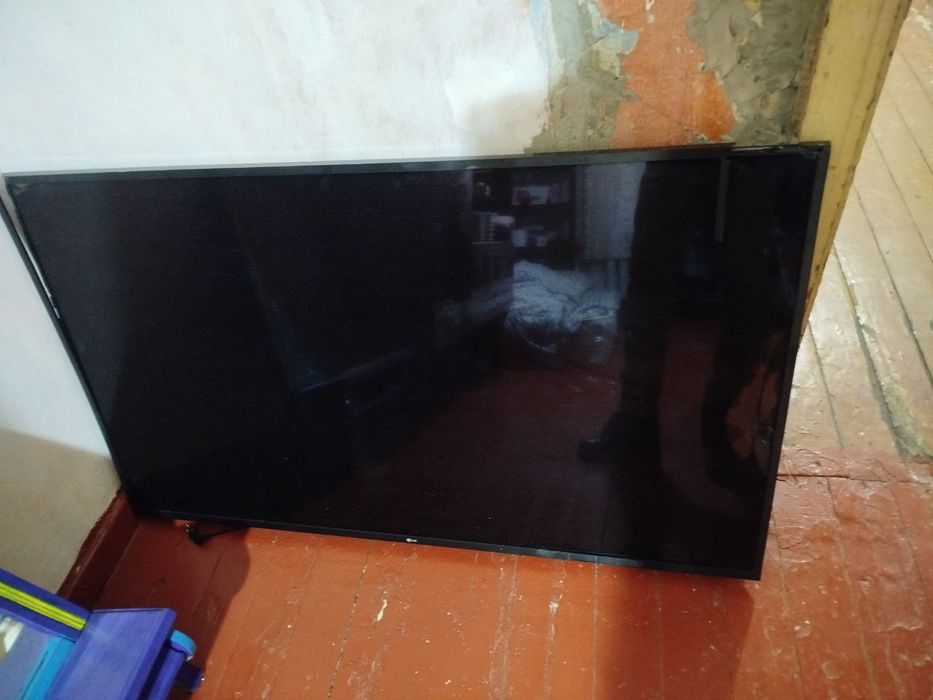 LG 55 4K телевизор