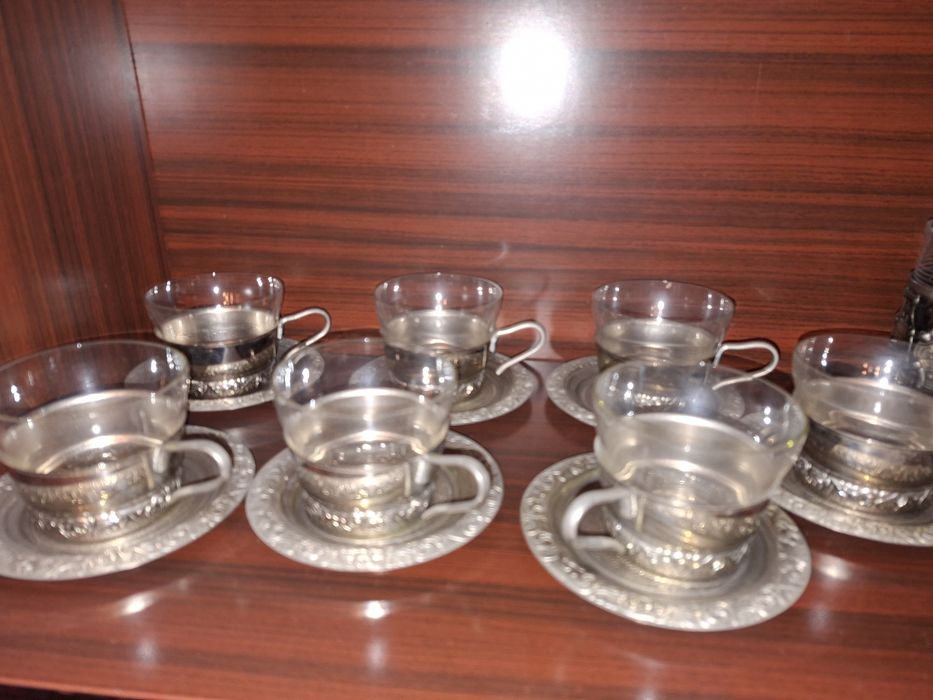 Старинни руски чаши за кафе и чай