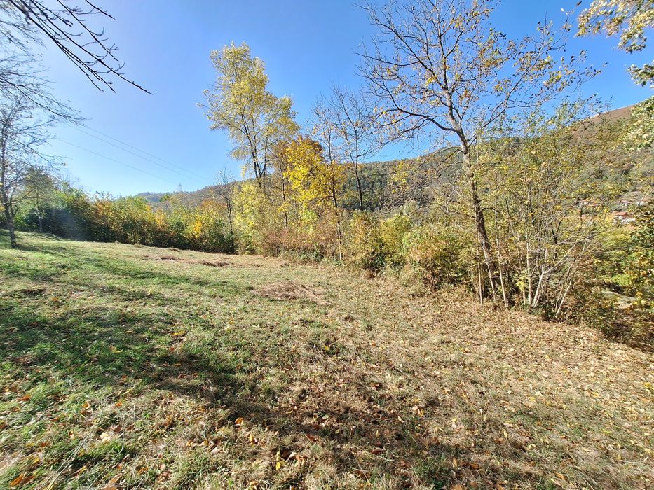 Продава се Парцел в Троян - 2552 кв.м за 34 €/кв.м - Снимка #10